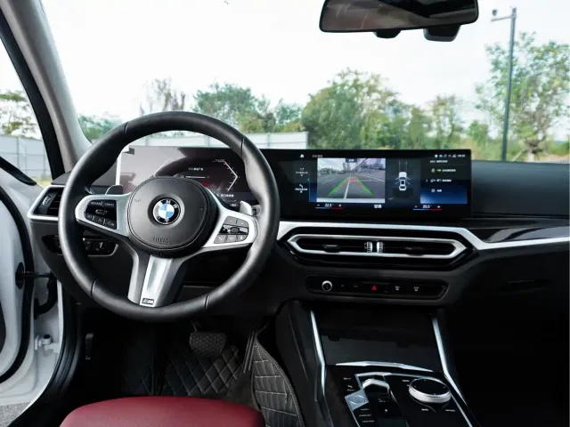BMW 3 Series — Фото автомобиля 22