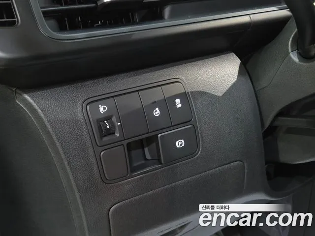 Hyundai Staria Staria L3.5 Tourer 11 мест — Фото автомобиля 15