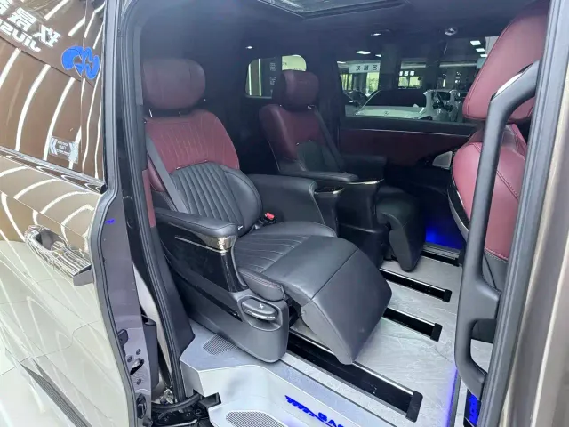 GAC Trumpchi M8 — Фото автомобиля 11