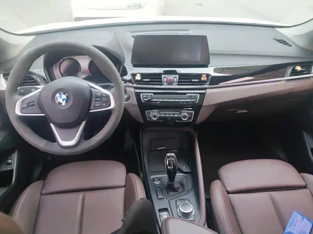BMW X1 — Фото автомобиля 12