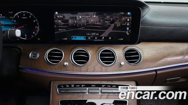 Mercedes-Benz E-Class W213 — Фото автомобиля 18