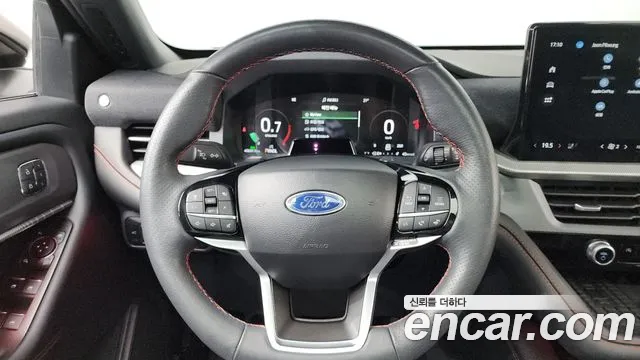 Ford Explorer Generation 6 — Фото автомобиля 13