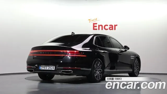 Genesis G90 Бензин 3.5 турбо AWD — Фото автомобиля 2