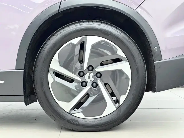 Nio EC6 — Фото автомобиля 16