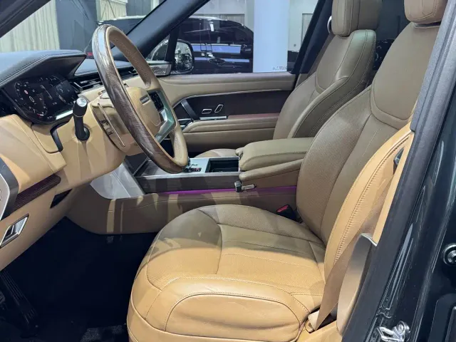 Land Rover Range Rover — Фото автомобиля 14