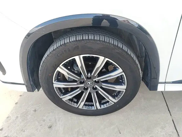 Changan CS75 Plus — Фото автомобиля 22