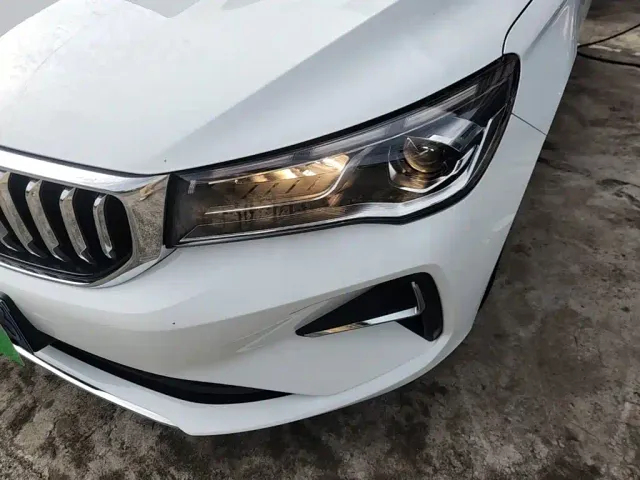 Geely Emgrand — Фото автомобиля 23