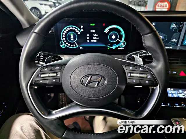 Hyundai Grandeur (New) Hybrid — Фото автомобиля 13