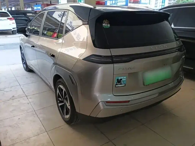 GAC Aion Y — Фото автомобиля 4