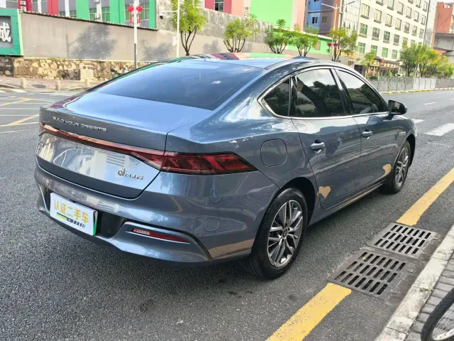BYD Qin PLUS — Фото автомобиля 5
