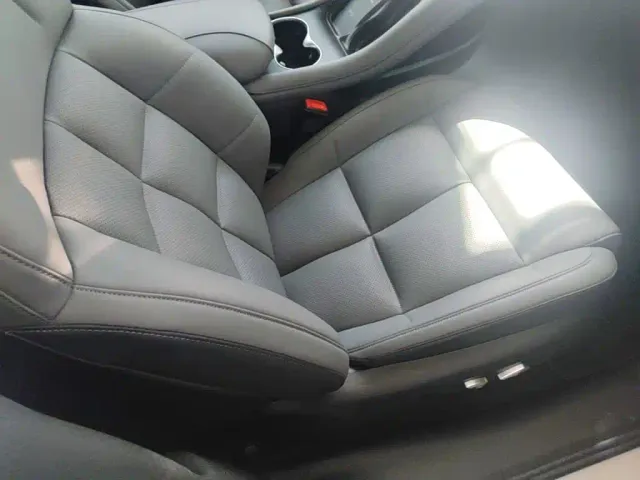 IM Motors LS6 — Фото автомобиля 24
