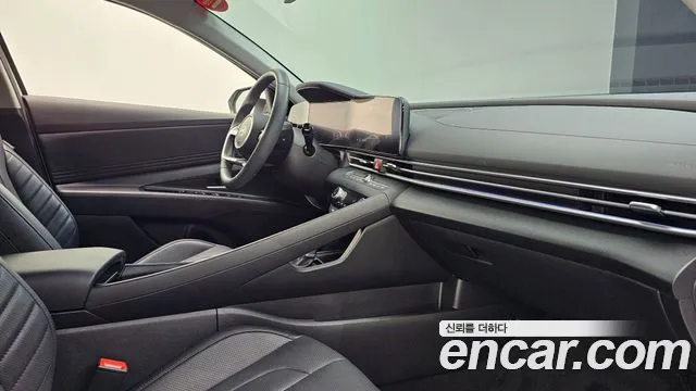 Hyundai AVANTE Новый Avante (CN7) — Фото автомобиля 27