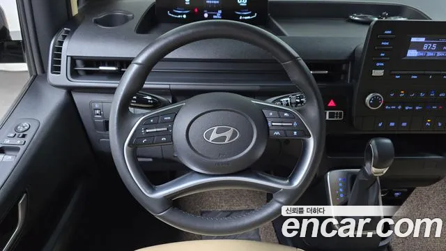 Hyundai Staria Staria L3.5 Tourer 9 мест — Фото автомобиля 13