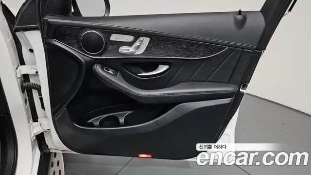 Mercedes-Benz GLC-Class X253 — Фото автомобиля 14