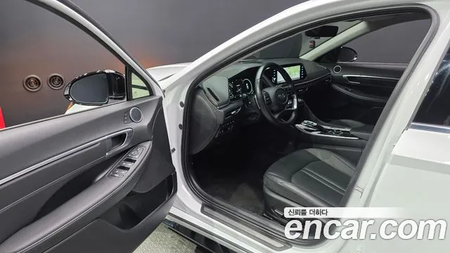 Hyundai Sonata Sonata (DN8) 1.6 Turbo — Фото автомобиля 9