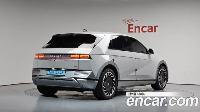 Hyundai Ioniq5 Ioniq5 Long Range AWD — Фото автомобиля 2