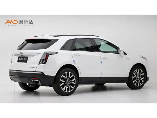 Cadillac XT5 — Фото автомобиля 3