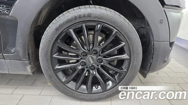 MINI Clubman — Фото автомобиля 6