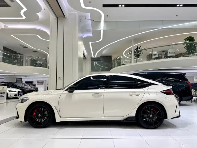 Honda Civic — Фото автомобиля 3
