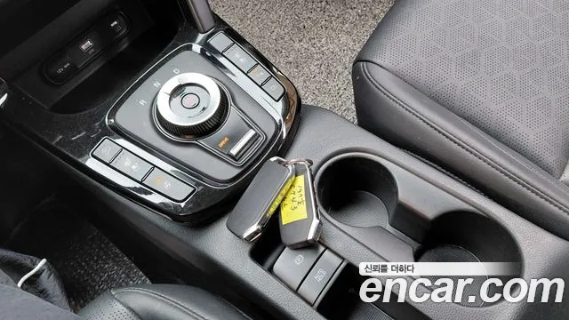 Kia Seltos Новый Seltos Бензин 2.0 2WD — Фото автомобиля 9