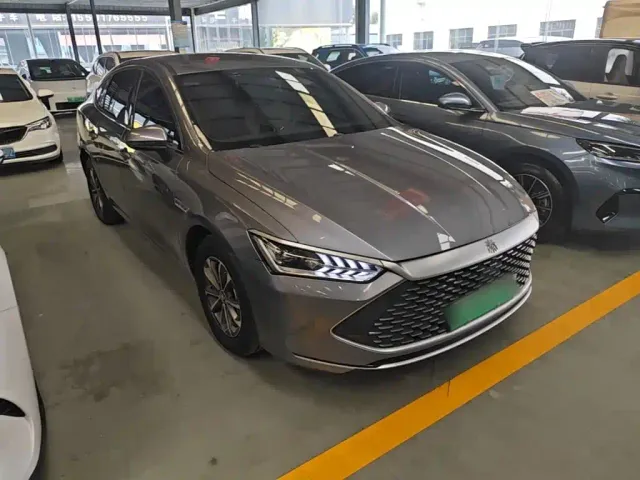 BYD Qin PLUS — Фото автомобиля 3