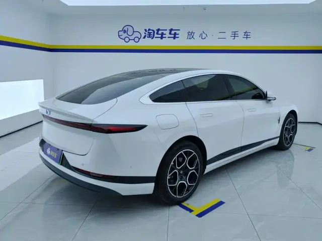 Changan Qiyuan A07 — Фото автомобиля 3