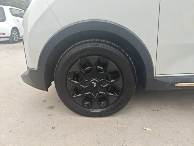Wuling Hongguang Mini EV — Фото автомобиля 22