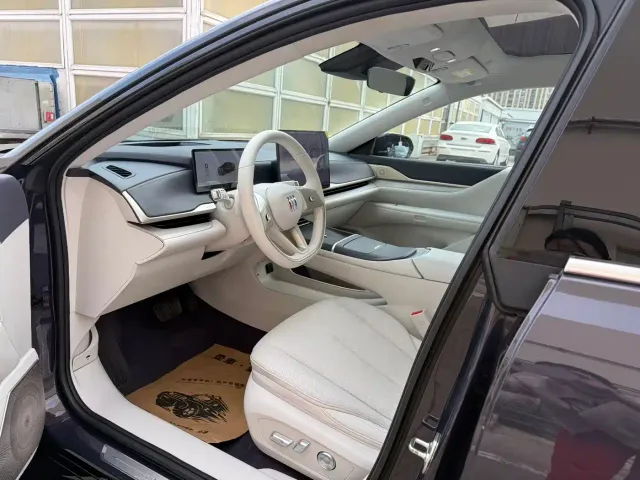 Buick Electra L7 — Фото автомобиля 4