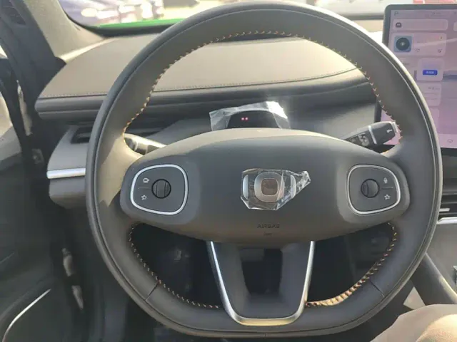 Changan Qiyuan Q07 — Фото автомобиля 10