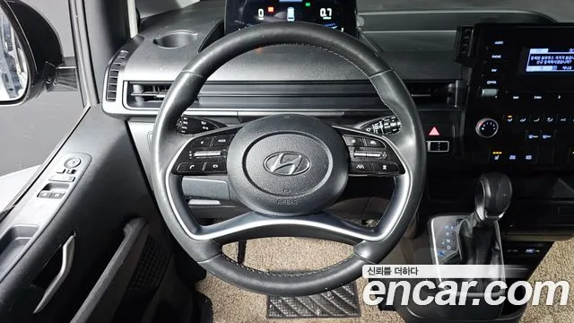 Hyundai Staria — Фото автомобиля 13