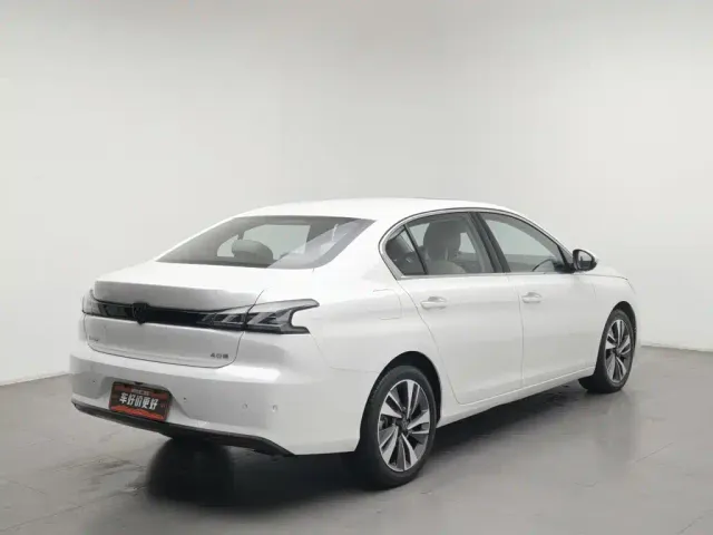 Peugeot Peugeot 408 2022 1.6T Dream Chaser Edition — Фото автомобиля 2