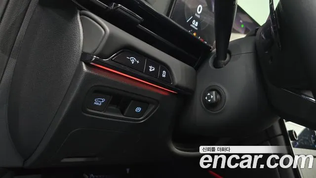 Genesis GV80 — Фото автомобиля 27