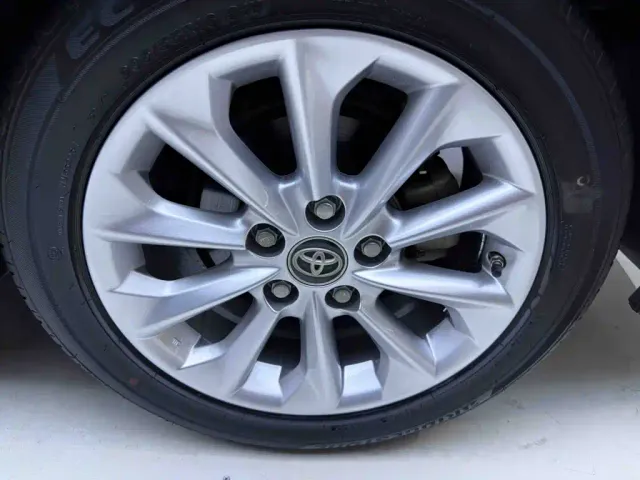 Toyota Corolla — Фото автомобиля 22