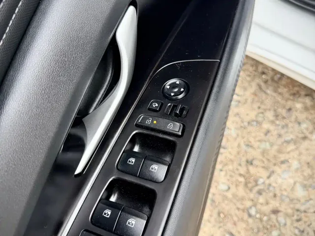 Hyundai Elantra — Фото автомобиля 16