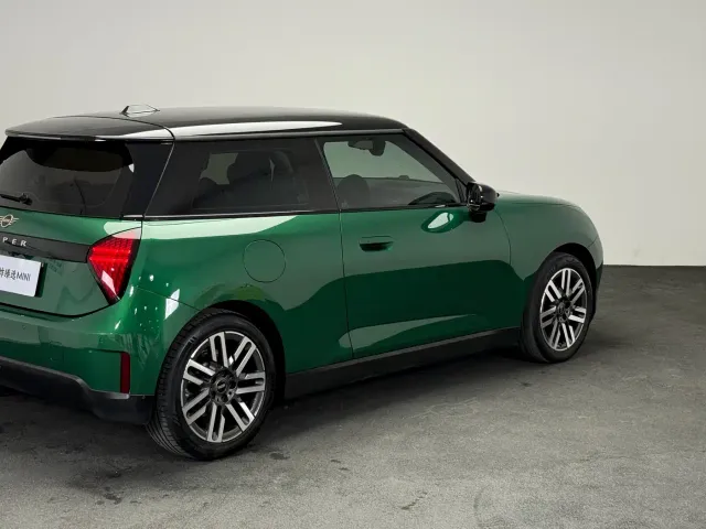 MINI Cooper — Фото автомобиля 18