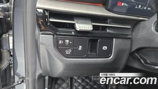 Kia Sportage Бензин 1.6 турбо 2WD — Фото автомобиля 16