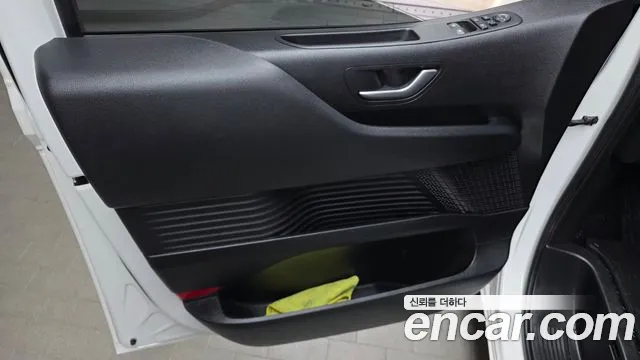 Hyundai Staria Staria Карго 3 места — Фото автомобиля 20