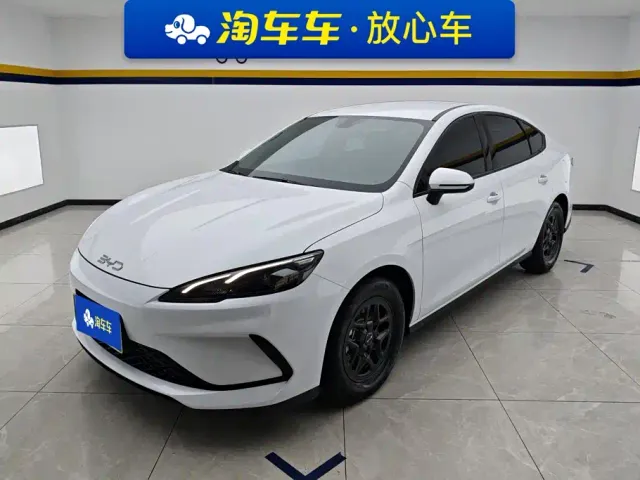 Фотография автомобиля — BYD Seal 05 DM-i