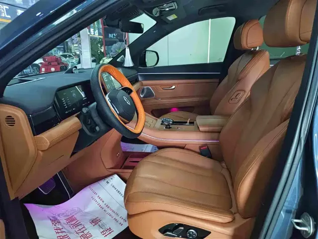 AITO Wenjie AITO M7 2024 1.5T Smart Drive 4WD Ultra 6-seater — Фото автомобиля 8