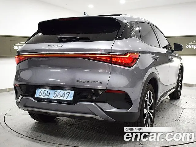 BYD Atto 3 — Фото автомобиля 3