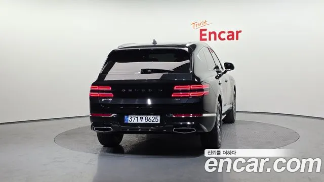Genesis GV80 2.5T Бензин AWD — Фото автомобиля 4
