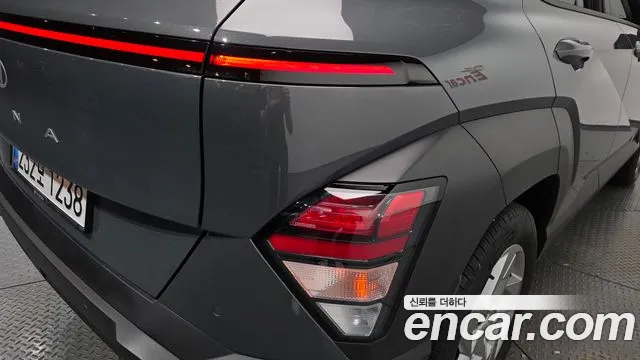 Hyundai Kona SX2 — Фото автомобиля 22