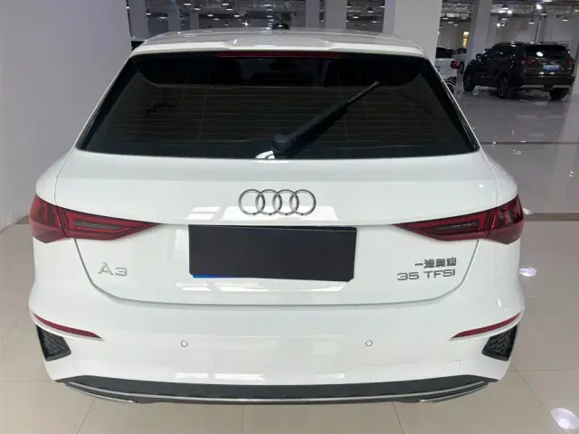 Audi A3 — Фото автомобиля 5