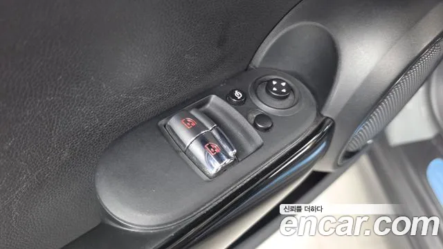 MINI Cooper Cooper Electric — Фото автомобиля 28