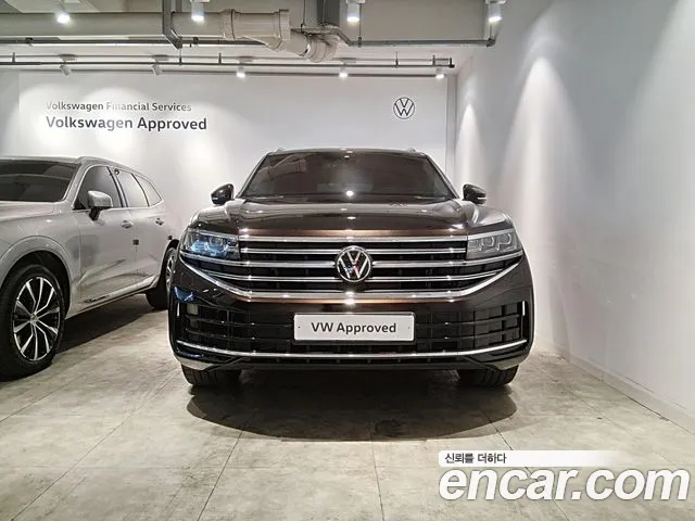 Volkswagen Touareg Generation 3 — Фото автомобиля 2