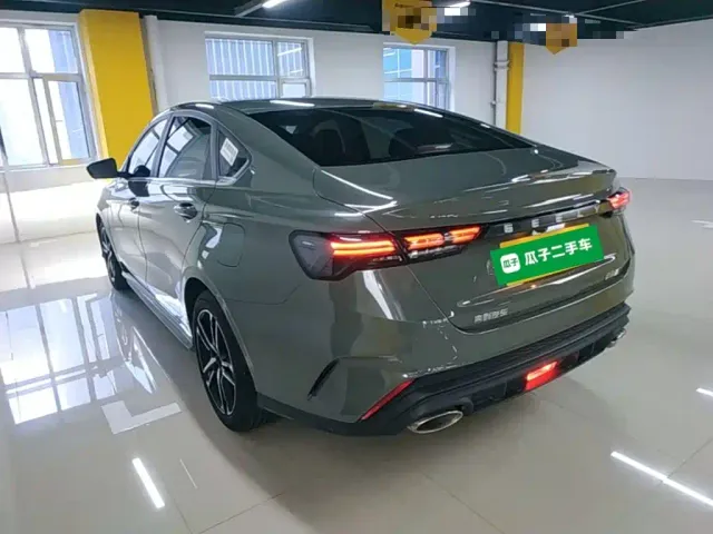 Geely Binrui — Фото автомобиля 4