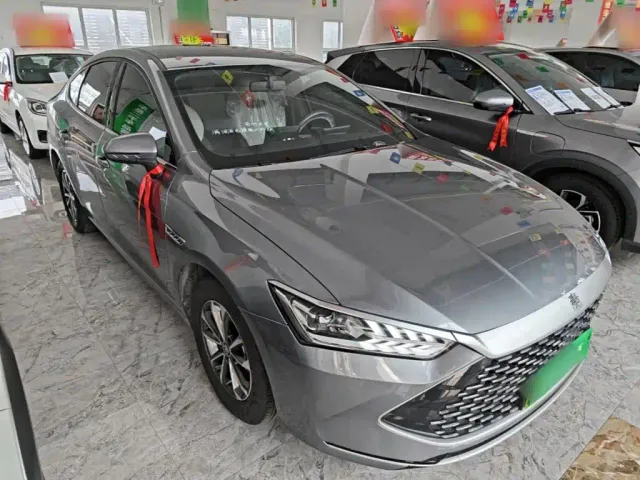 BYD Qin PLUS — Фото автомобиля 3