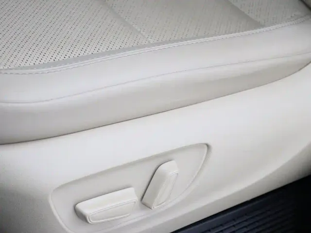 Toyota Vellfire — Фото автомобиля 4