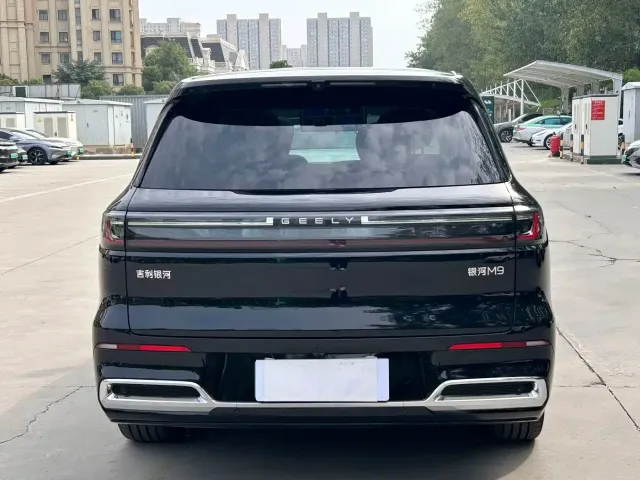 Geely Galaxy Galaxy M9 2025 Model 230km 2WD Explorer+ Edition — Фото автомобиля 17