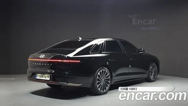 Hyundai Grandeur GN7 — Фото автомобиля 2